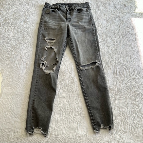 grey distressed american Eagle Super high-rise Jeggings - Picture 2 of 5